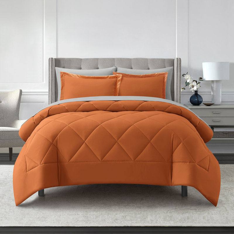 Ensemble d'édredon matelassé 7 pièces Anneli, Orange brûlé, Grand édredon et 6 pièces supplémentaires