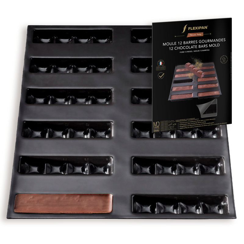 12 CHOCOLATE GRANOLA BARS