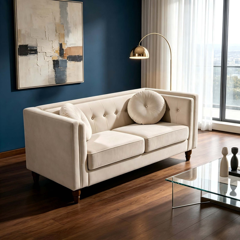 Canapé Chesterfield compact deux places avec velours froissé et capitonnage à boutons pour un coin salon élégant