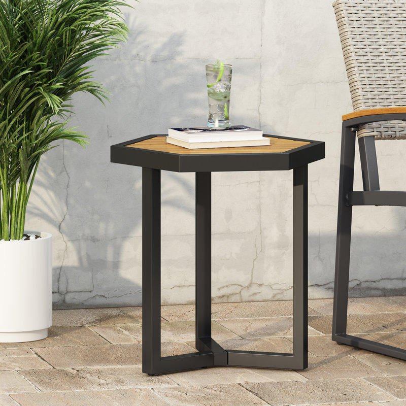 Table d'extérieur en métal 15,8 po x 13,5 po x 16,0 po beige