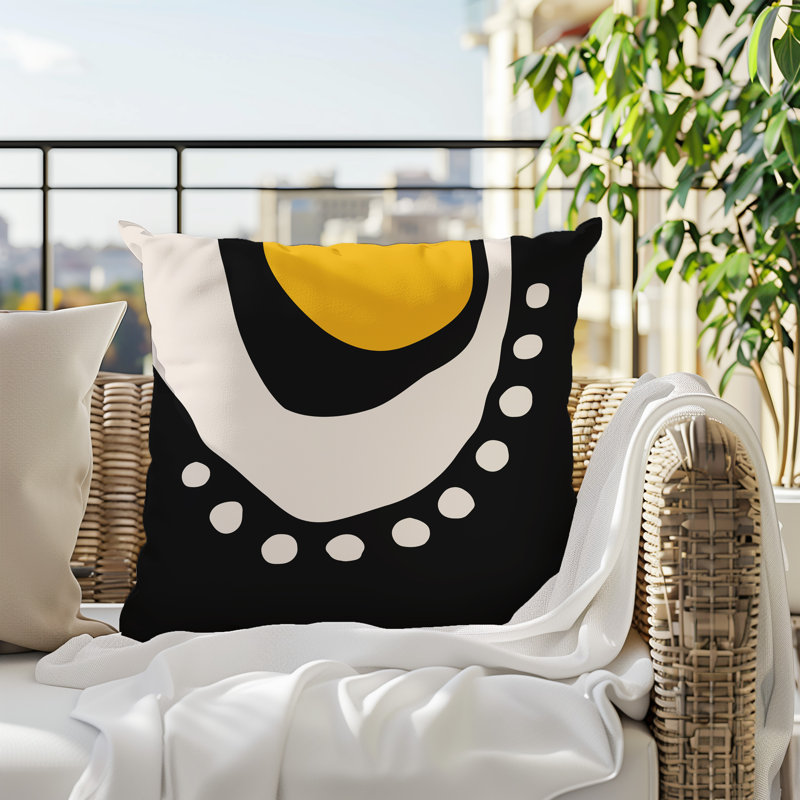 Oreiller carré réversible intérieur / extérieur Tobe Minimalist, H 17 po x l 17 po, Jaune / noir / blanc cassé