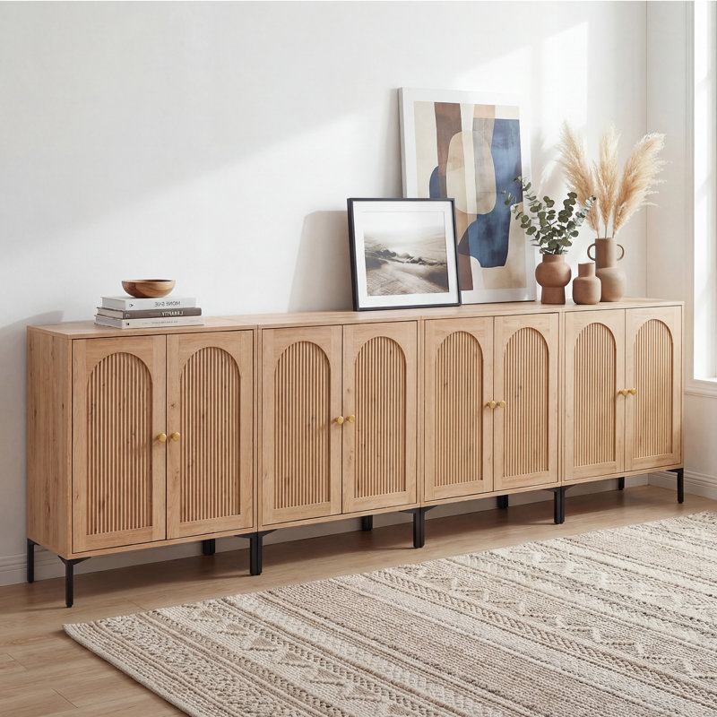 Buffet moderne cannelé avec rangement, H 34 po x l 123,52 po x P 15,75 po, Blanc, Four pieces