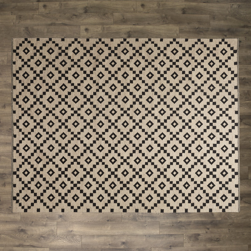 Byrne Geometric Handmade Flatweave Wool Black/Ivory Area Rug, Rectangle 5' x 8'