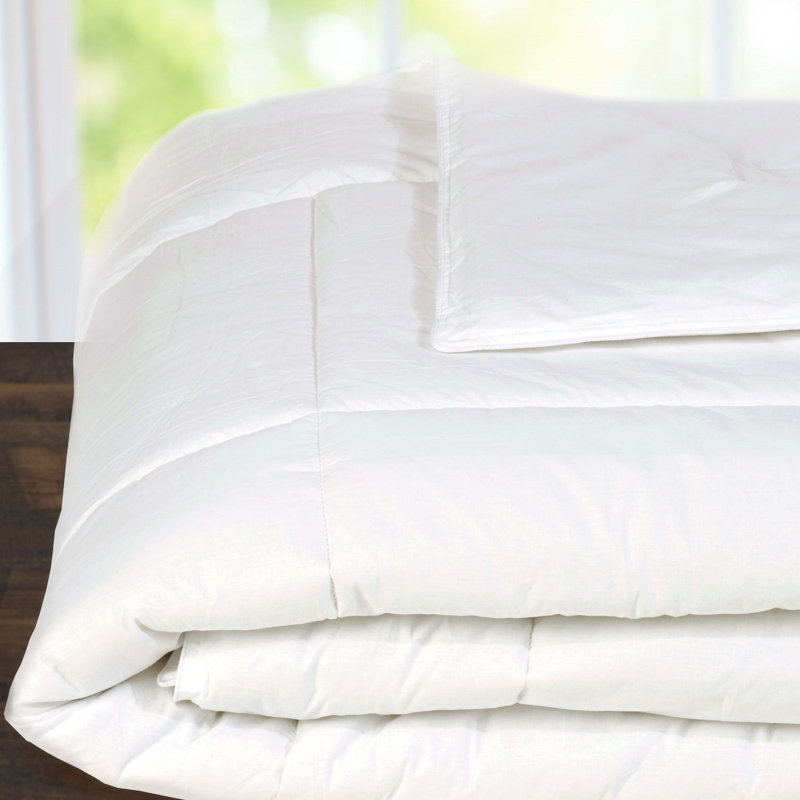  White Cotton Shell 100% Polyester Soft Down Alternative Bedspread Insert, King