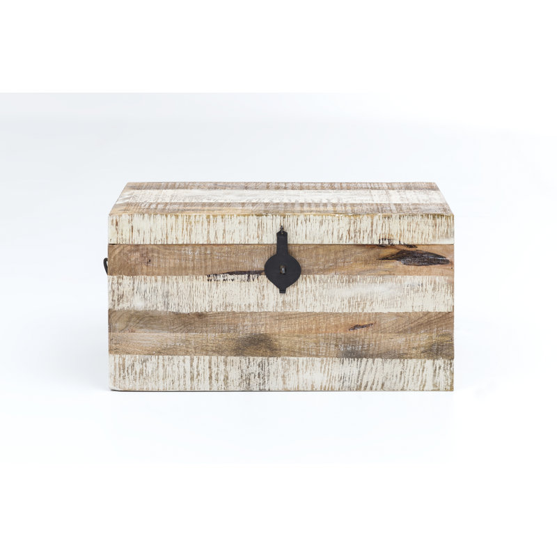 Justice Blanket Chest