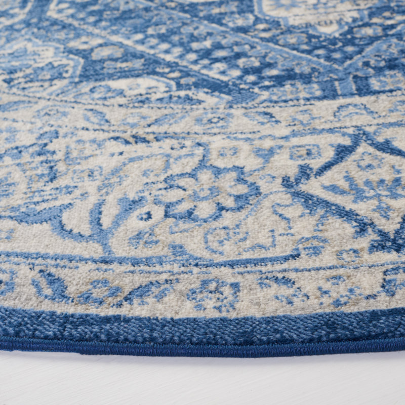 Brentwood Performance Oriental Rug, Round 6'7"