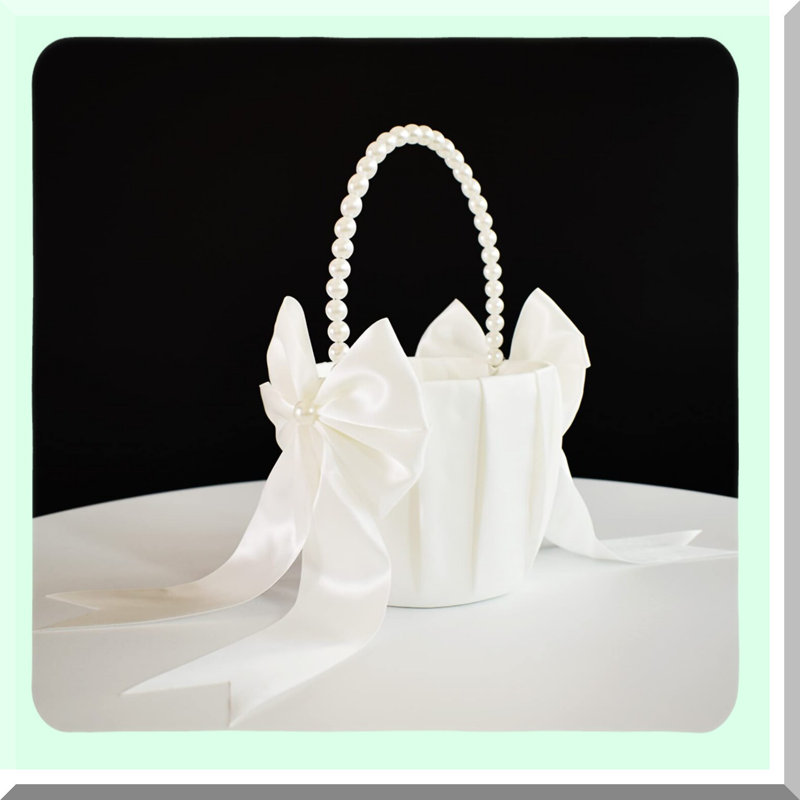 Elegant Wedding Flower Baskets for Romantic Decor