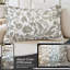 Housse de coussin Julia matelassée à motif floral pour la maison-122529068-122529067