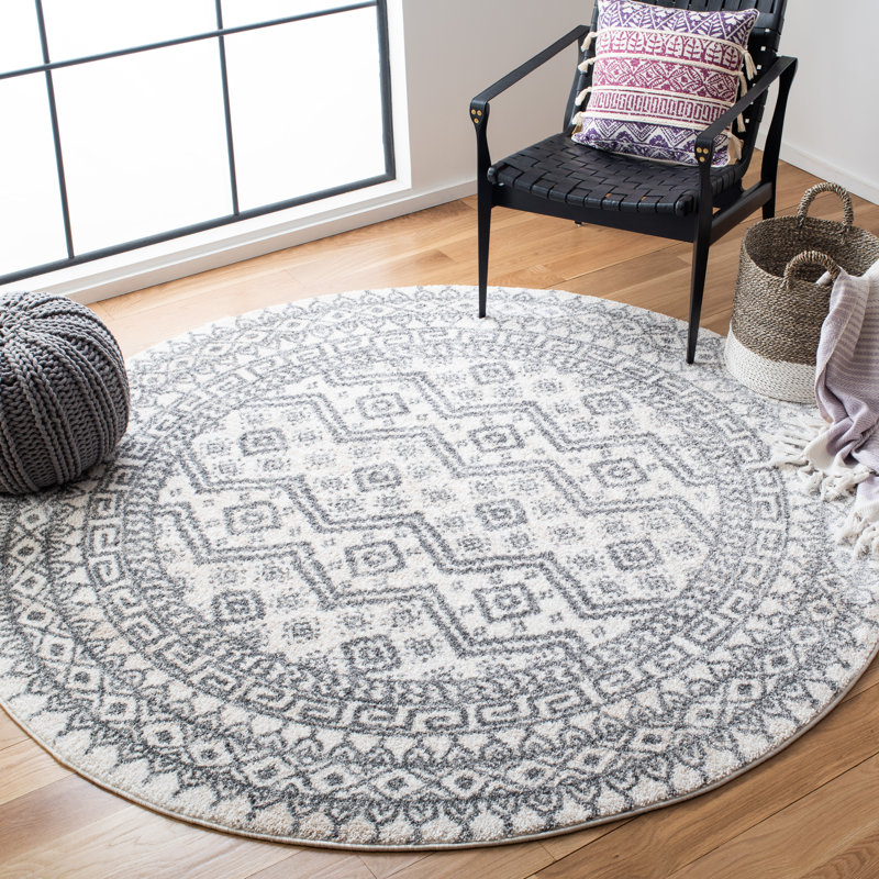 Wynter Performance Southwestern Rug, Round 6'7"