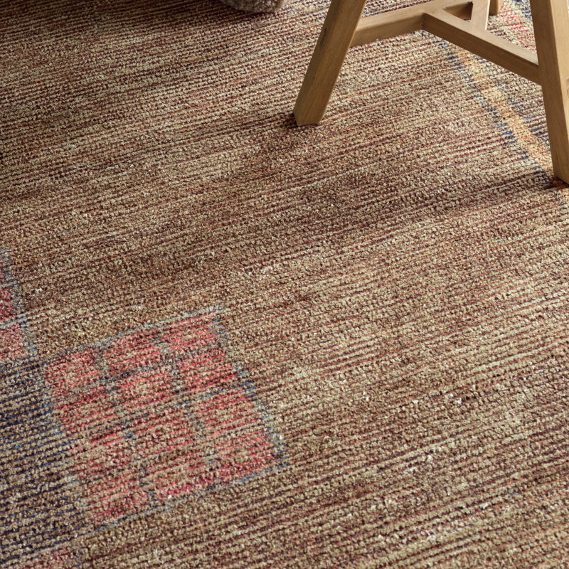 Tapis oriental rouge en jute tissé à la main Elaida, Rectangle 7 pi 9 po x 9 pi 9 po