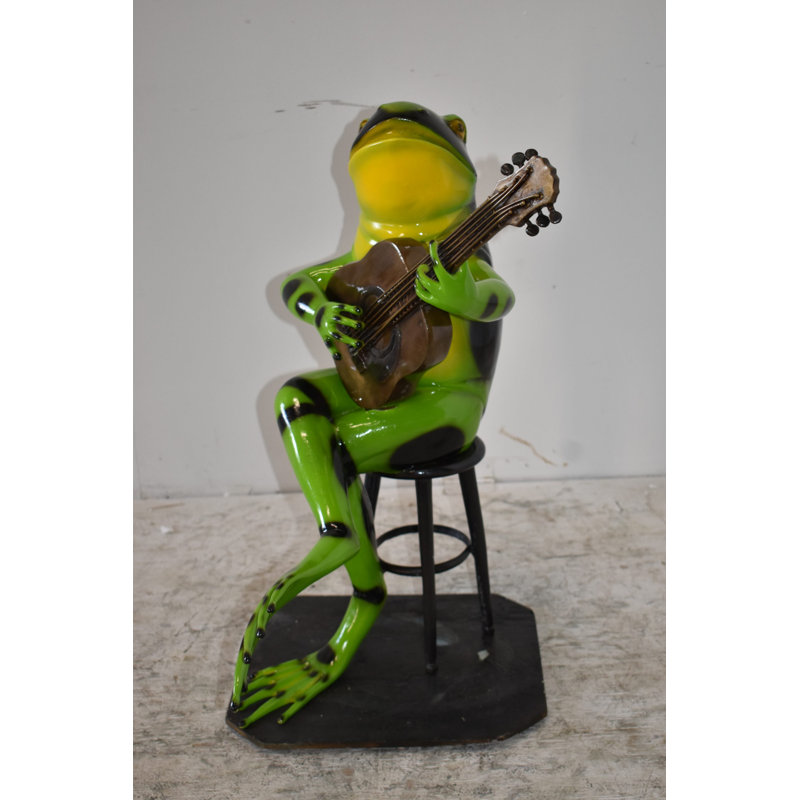 Statue bronze grenouille verte jouant de la guitare Adael Taille: 23 po x 21 po x H 29 po