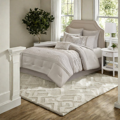 Elegant Polyester Bedding Set, King Size For Modern Home, Hypoallergenic