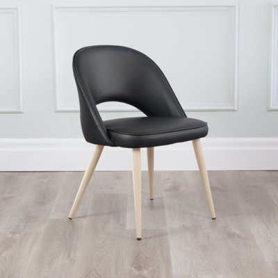 Chaise d'appoint rembourrée en similicuir Kanthan