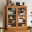 Vitrines en bois brun massif