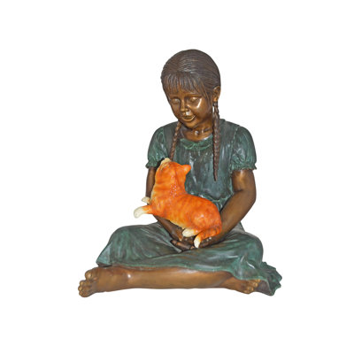 Statue Steinmar Girl tenant son chat grandeur nature - taille: L 23 po x l 20 po x H 24 po.