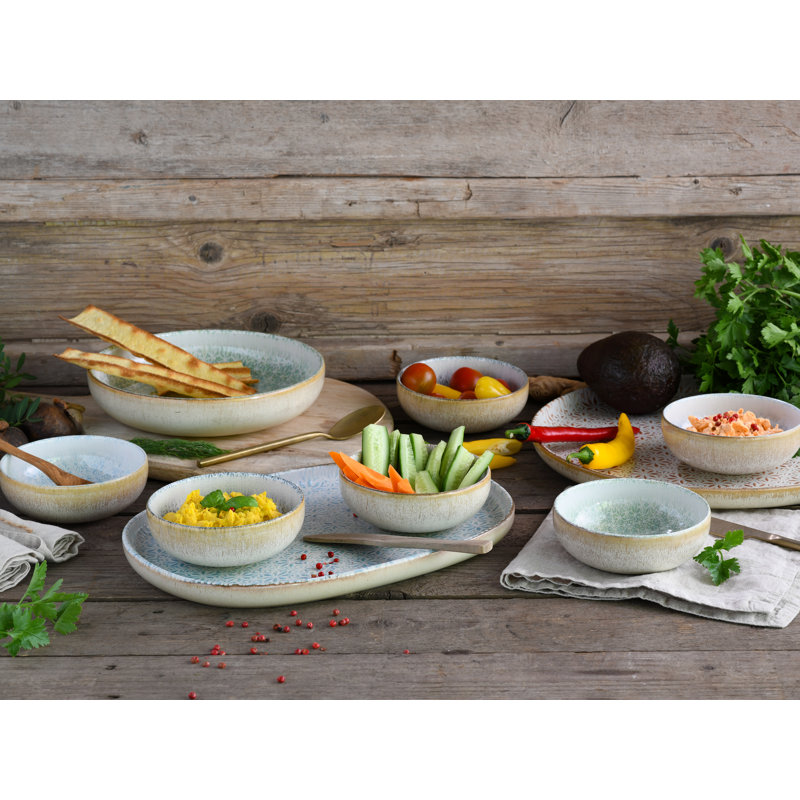 Uno Piece Stoneware Dinnerware Set - Service for 4