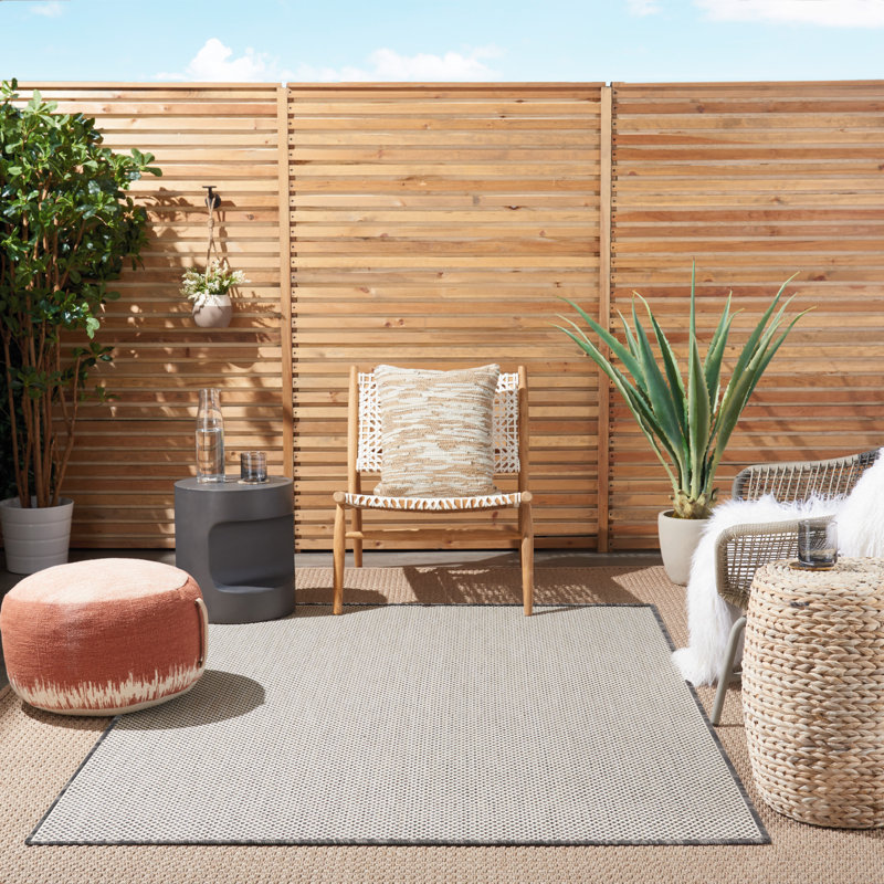Leia Indoor / Outdoor Rug, Rectangle 6' x 9'