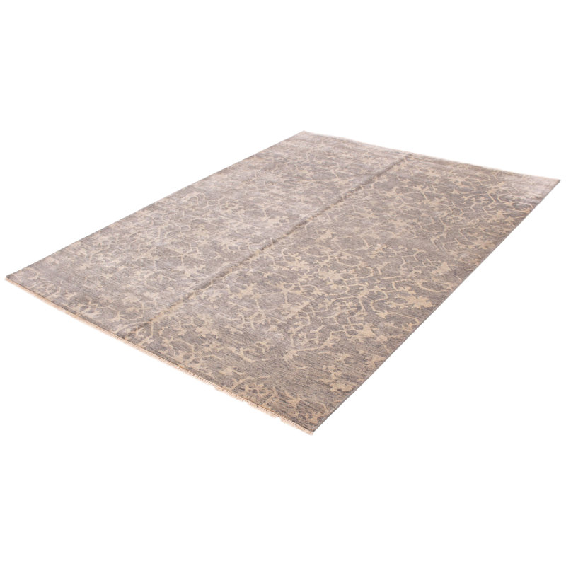 Tapis gris foncé Mystique 9 po 1 po x 11 po 9 po