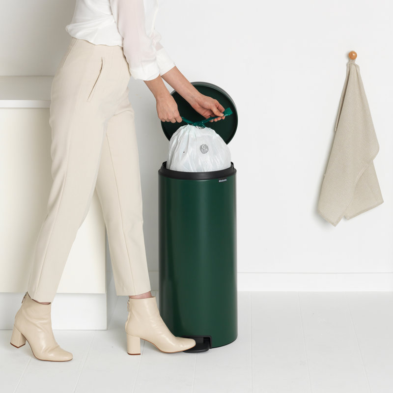 Brabantia NewIcon Soft Closing Pedal Bin, Gold, 30 L