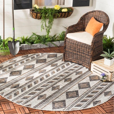 Tapis d'intérieur / extérieur à motif géométrique Amarien Performance