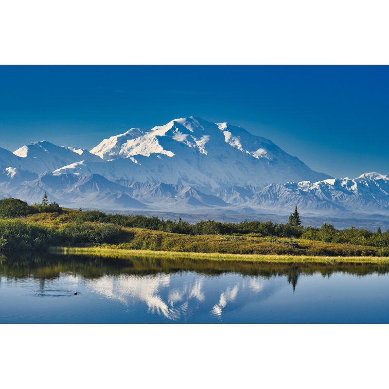Reflection of Denali par Drew Green - photographie sur toile tendue, L 12 po x H 8 po