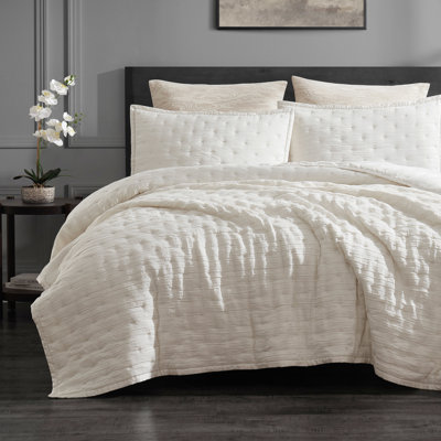 Meditate Linen Quilt