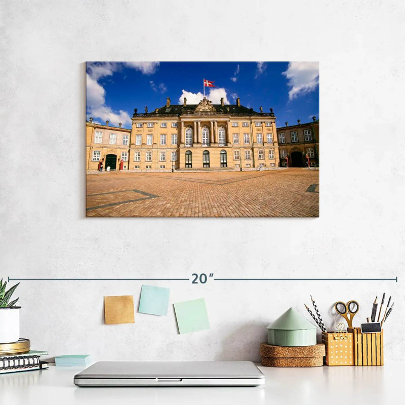 Palais d'Amalienborg, H 8 po x l 12 po