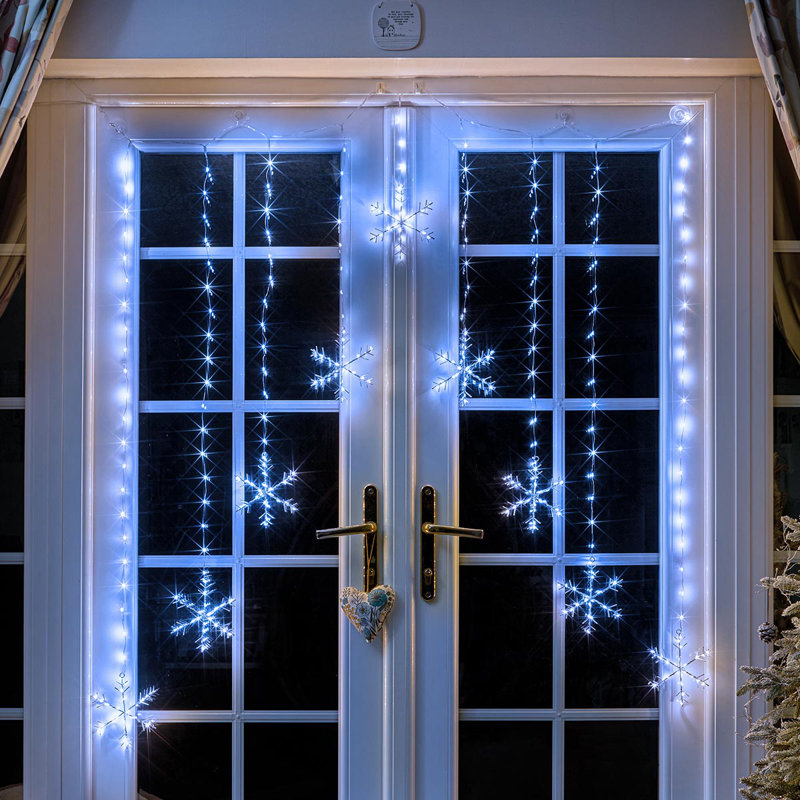 LED Lighted Window Décor, White