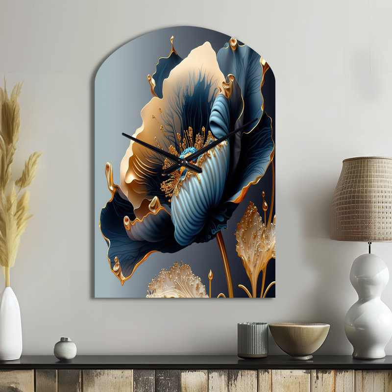 Horloge murale arquée traditionnelle en forme de fleur en métal bleu foncé et doré III, Moyenne