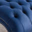 Chaise longue - Siège stable sans accoudoirs en tissu éponge bleu avec assise large, mousse, détails cloutés, tissu en velours, structure de support