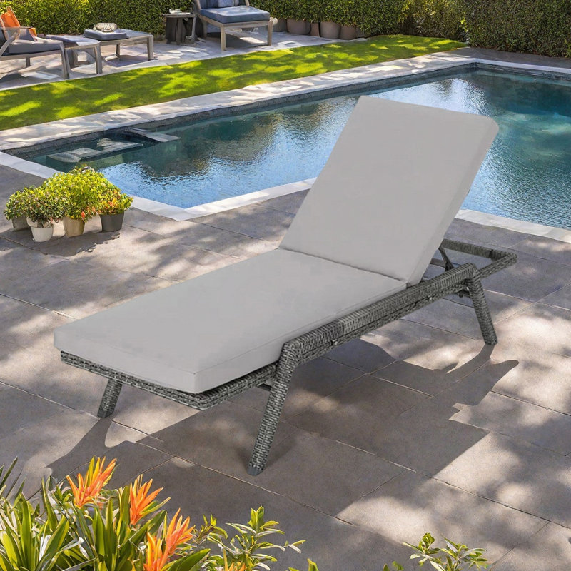 Chaise longue de jardin pour l'extérieur, 1
