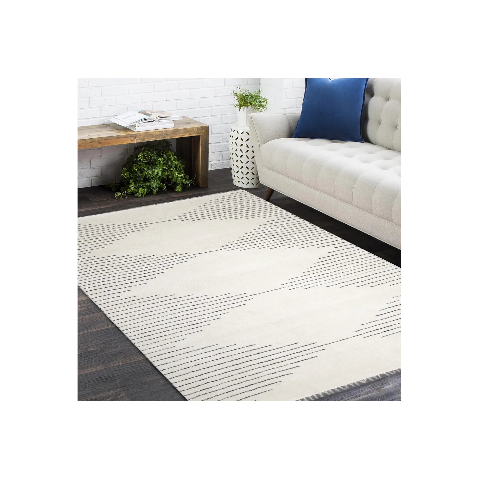 Thurman Handmade Rug, Rectangle 5' x 8'