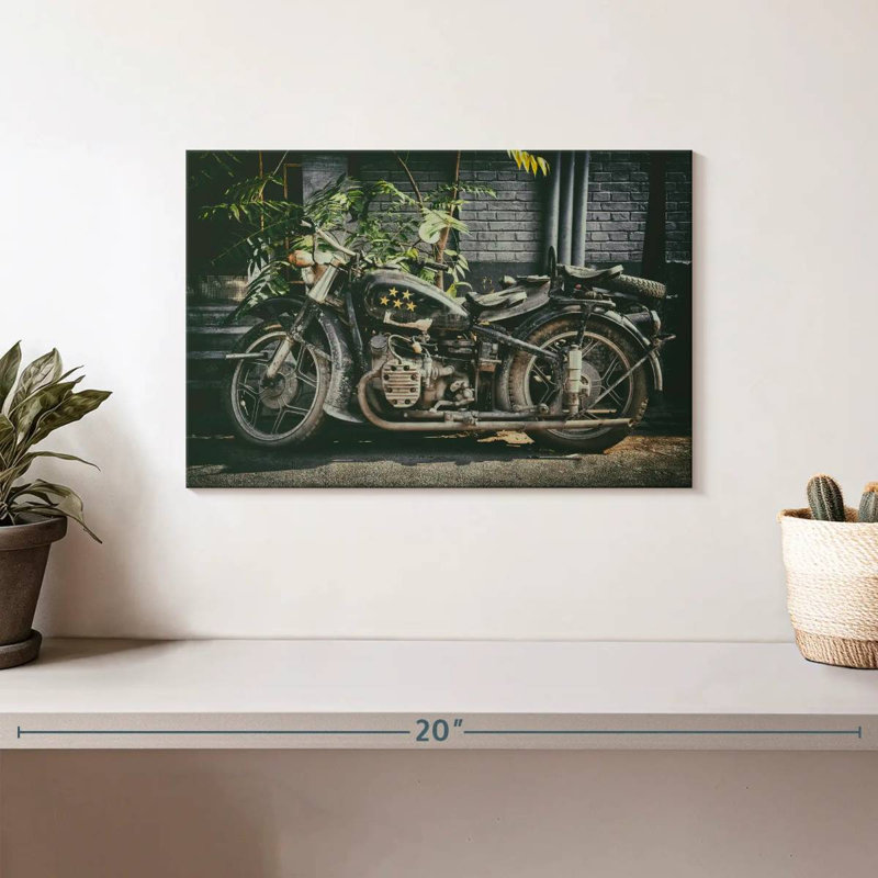 Moto Mehar cinq étoiles, H 8 po x l 12 po