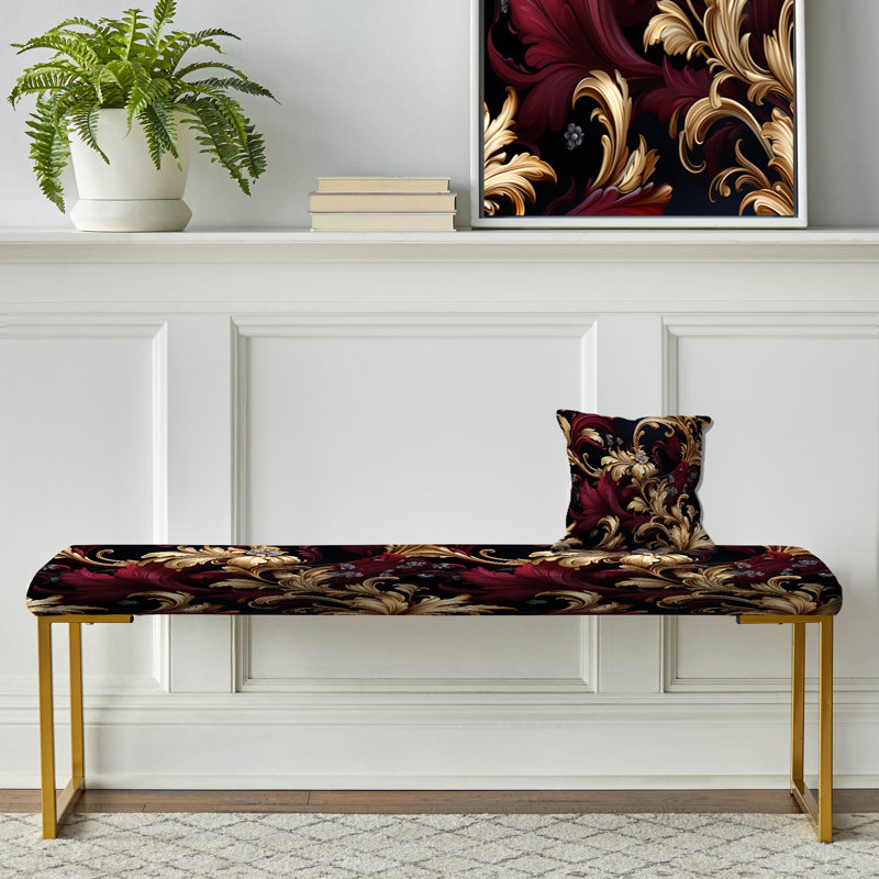 Opulente motif victorien à volutes royales - Banc rembourré en damas doré