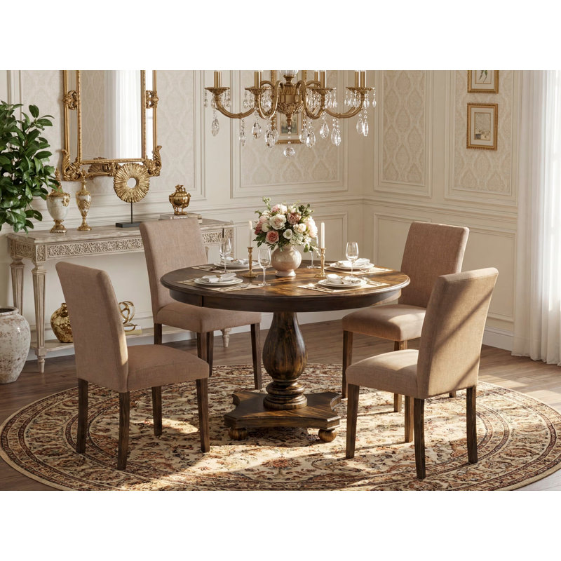 L'ensemble de mobilier de salle à manger 5 pièces comprend une table de salle à manger ronde avec piédestal et 4 chaises rembourrées en tissu de lin sable clair, patiné Jacobean