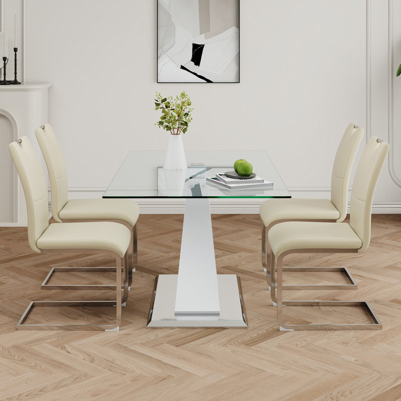 Table en verre de style moderne