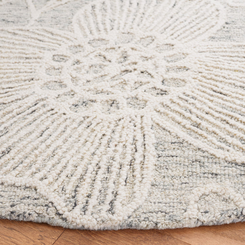 Hand Tufted Wool Floral Rug, Round 6'
