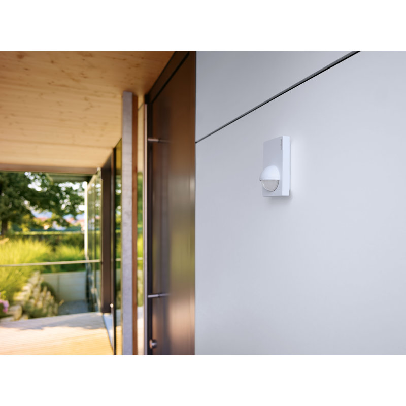 Motion Sensor IS 180-2 PIR Wall Mount 12 m Reach Adjustable 1000 W, White
