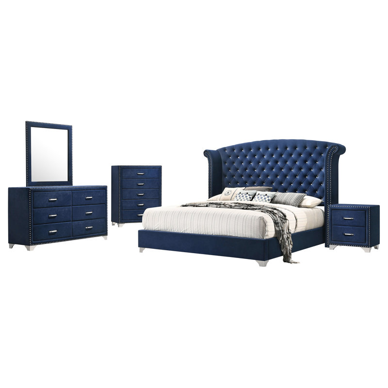 Chambre à coucher pour 5 grands lits Pacific Blue avec tête de lit à oreilles, capitonnage à boutons, garniture cloutée et caractéristiques de style pour lit avec accessoires assortis
