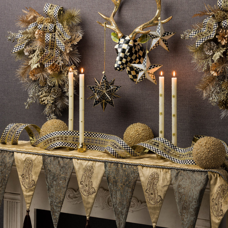 Courtly Check® Small Deer