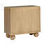 Armoire décorative bohémienne avec portes arquées et détails en ruppie maritime tissée
