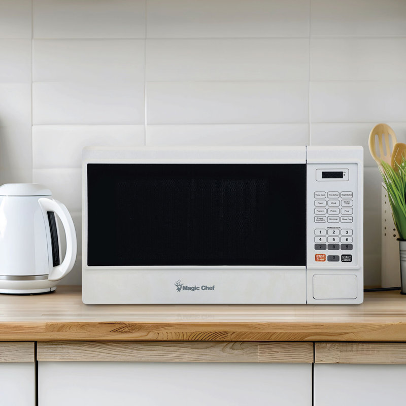 Magic Chef 1.3 Cubic Feet 1000 Watt Countertop Microwave