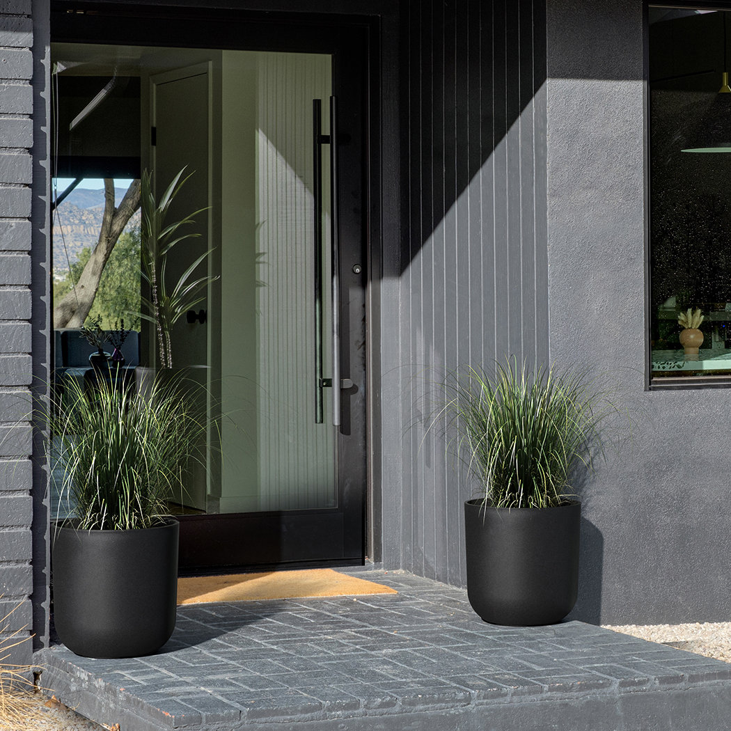 Mason Series Kona Planter, Black, 2, 15.25" H x 15" W x 15" D