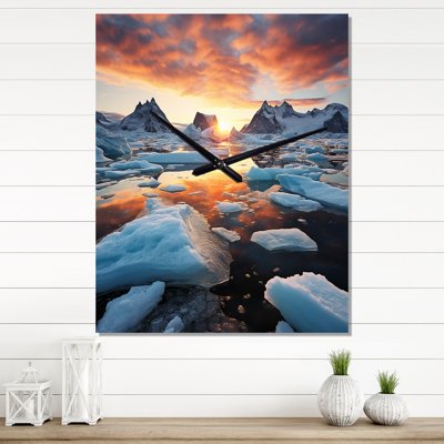 Canada Arctic Dreams - Canada Very Large Wall Clocks