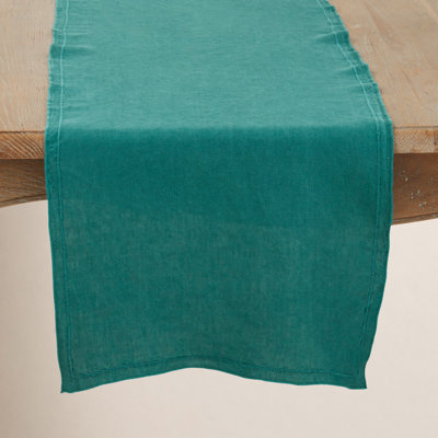 Aneta Stonewashed Overlock Edge Table Runner