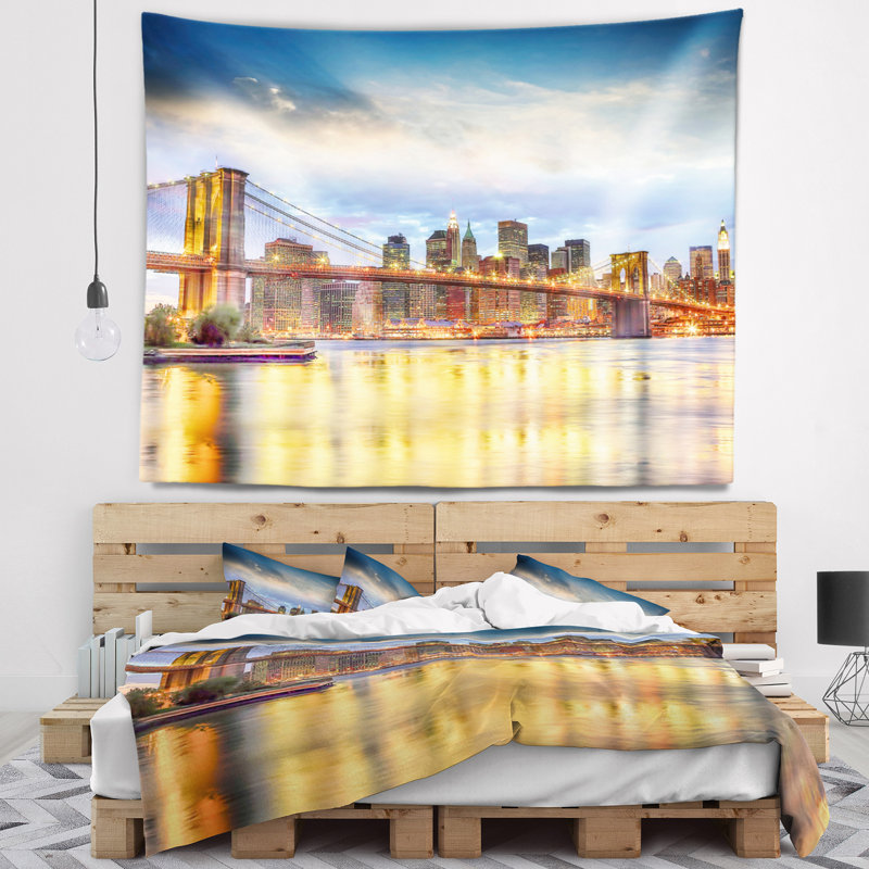 Cityscape brooklyn en polyester avec tapisserie d’éclairage nocturne avec accessoires suspendus inclus, H 32 po x l 39 po