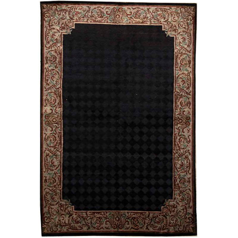 Himalayan Wool Oriental Area Rug in Black