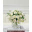 Arrangement de pivoines roses dans un vase