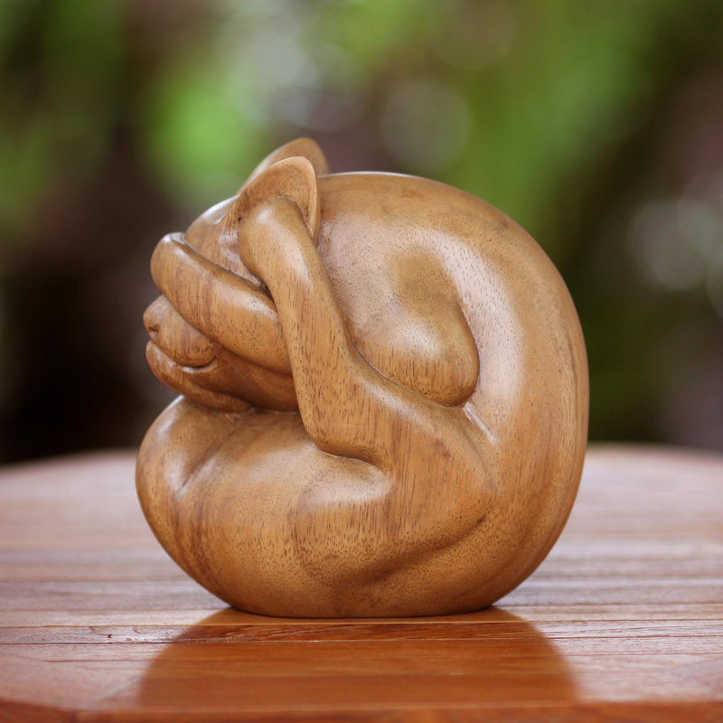 Figurine en bois pour chat yogi Jasia