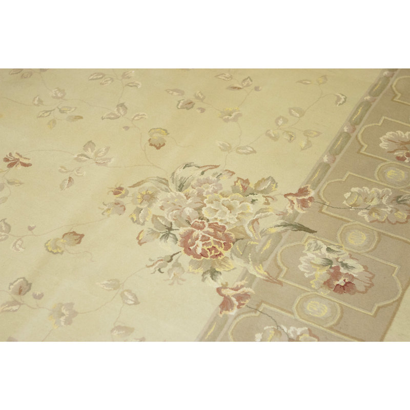 Tapis beige noué à la main de haute qualité